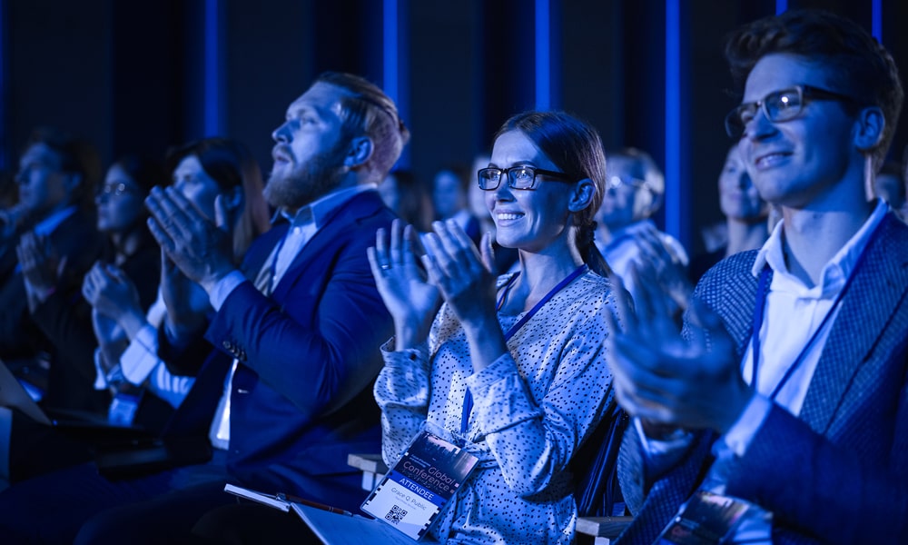 VisionOn: Zukunft denken. Wandel gestalten. Vision leben. Jetzt Tickets sichern auf www.vision-on.de!